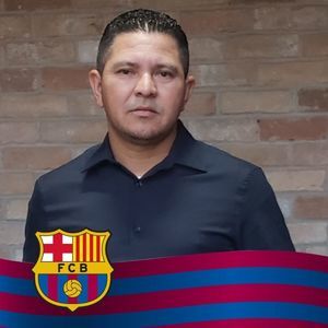 Meet your Posher, Luis